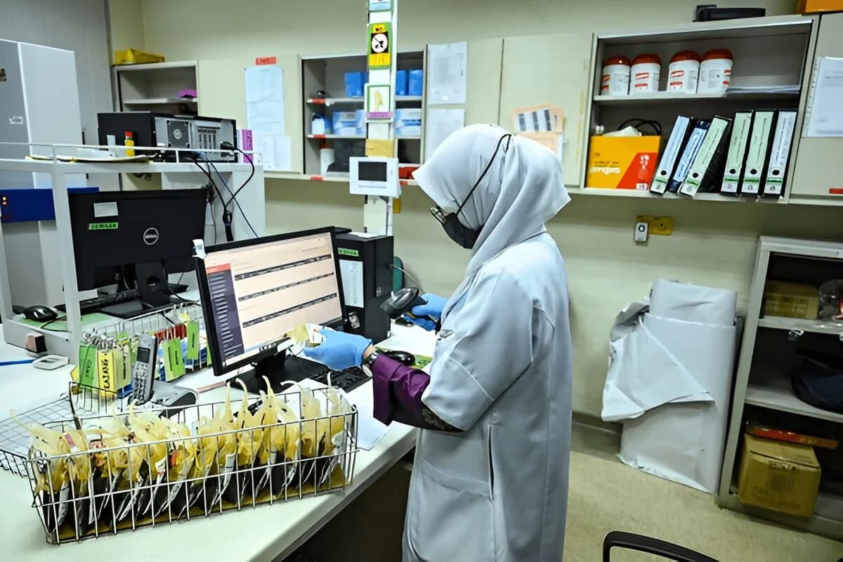 Intelligent Blood Inventory Management